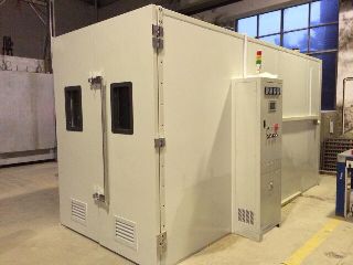 Simulated high altitude low pressure tank