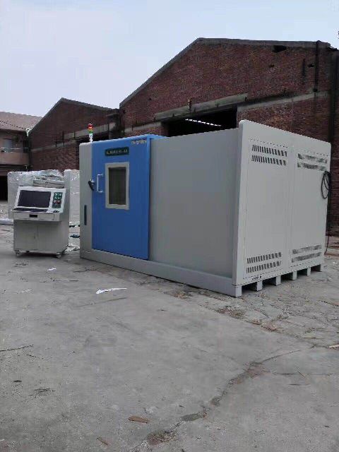Large scale needle pressing machine